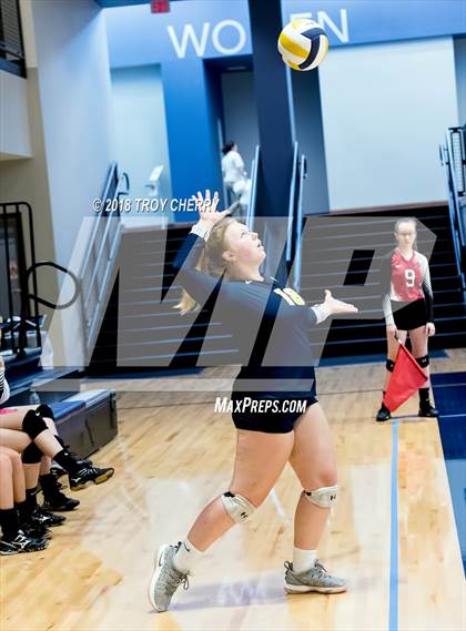 Thumbnail 3 in Carmel Christian vs Comenius photogallery.