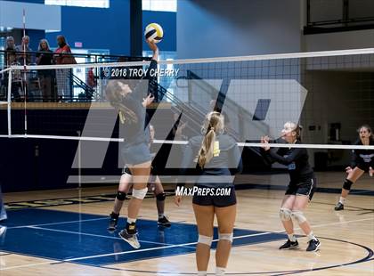 Thumbnail 2 in Carmel Christian vs Comenius photogallery.
