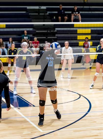 Thumbnail 1 in Carmel Christian vs Comenius photogallery.