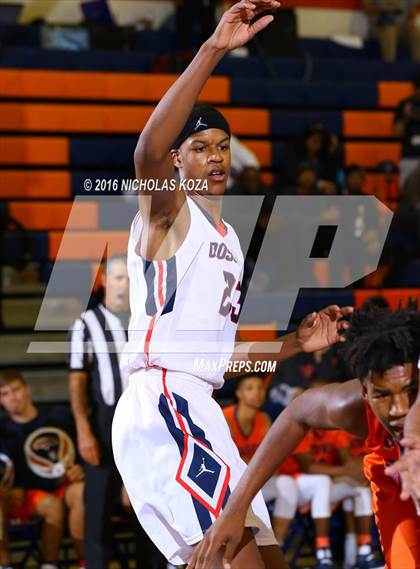 Thumbnail 3 in Crossroads vs. Roosevelt (Tarkanian Classic) photogallery.