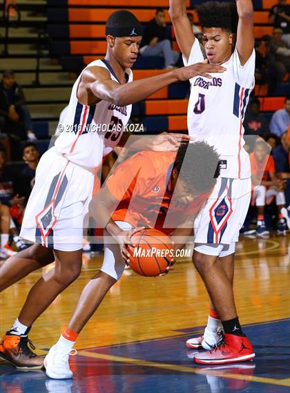 Thumbnail 1 in Crossroads vs. Roosevelt (Tarkanian Classic) photogallery.