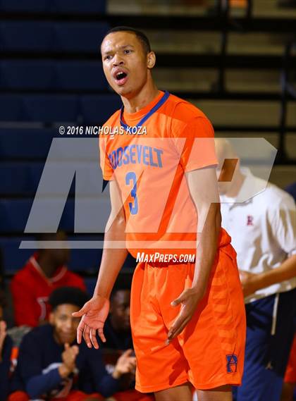 Thumbnail 3 in Crossroads vs. Roosevelt (Tarkanian Classic) photogallery.