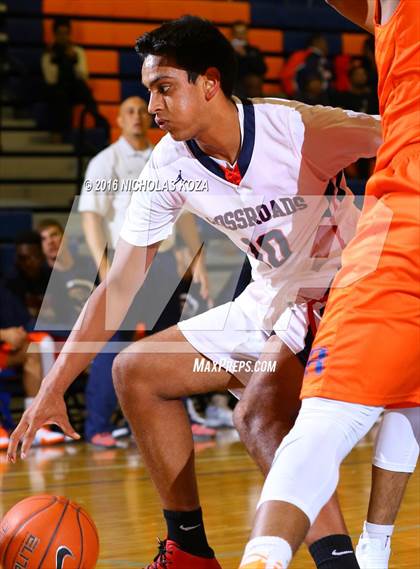 Thumbnail 3 in Crossroads vs. Roosevelt (Tarkanian Classic) photogallery.