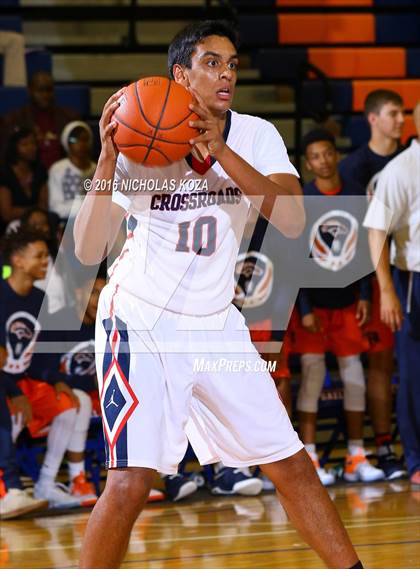 Thumbnail 2 in Crossroads vs. Roosevelt (Tarkanian Classic) photogallery.