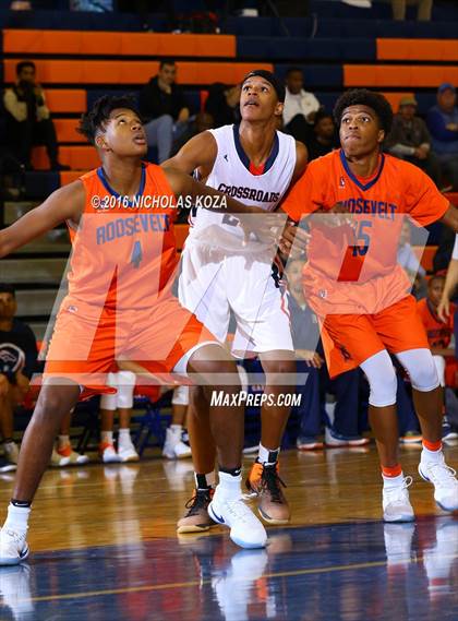 Thumbnail 1 in Crossroads vs. Roosevelt (Tarkanian Classic) photogallery.