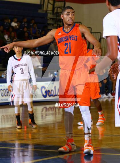 Thumbnail 1 in Crossroads vs. Roosevelt (Tarkanian Classic) photogallery.
