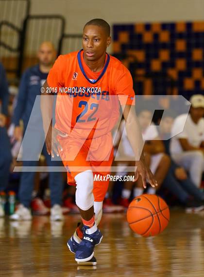 Thumbnail 1 in Crossroads vs. Roosevelt (Tarkanian Classic) photogallery.