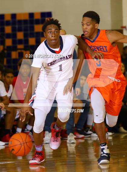 Thumbnail 3 in Crossroads vs. Roosevelt (Tarkanian Classic) photogallery.