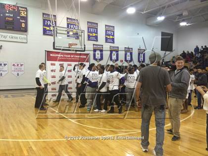 Thumbnail 3 in Male TOC Ceremony photogallery.