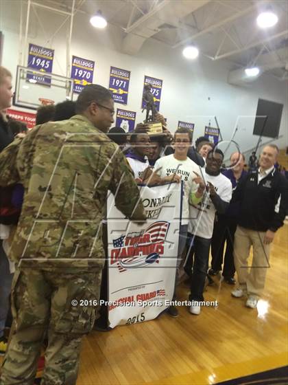 Thumbnail 3 in Male TOC Ceremony photogallery.