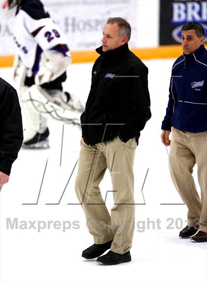 Thumbnail 3 in Farmington/Avon/Windsor vs Brookfield/Bethel/Danbury (CIAC Division II First Round) photogallery.
