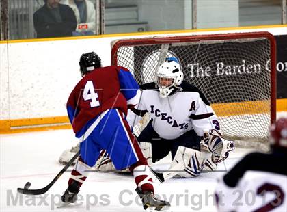 Thumbnail 2 in Farmington/Avon/Windsor vs Brookfield/Bethel/Danbury (CIAC Division II First Round) photogallery.