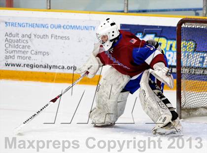 Thumbnail 1 in Farmington/Avon/Windsor vs Brookfield/Bethel/Danbury (CIAC Division II First Round) photogallery.