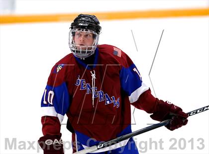 Thumbnail 2 in Farmington/Avon/Windsor vs Brookfield/Bethel/Danbury (CIAC Division II First Round) photogallery.