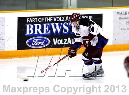 Thumbnail 3 in Farmington/Avon/Windsor vs Brookfield/Bethel/Danbury (CIAC Division II First Round) photogallery.