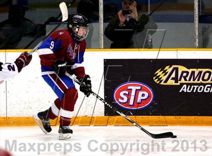 Thumbnail 1 in Farmington/Avon/Windsor vs Brookfield/Bethel/Danbury (CIAC Division II First Round) photogallery.