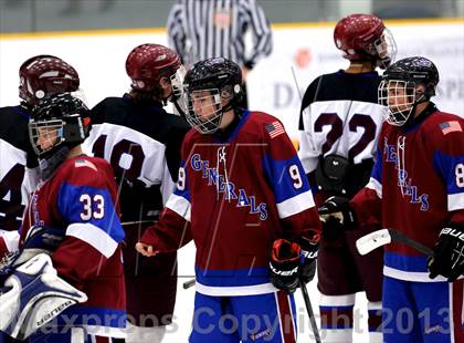 Thumbnail 3 in Farmington/Avon/Windsor vs Brookfield/Bethel/Danbury (CIAC Division II First Round) photogallery.