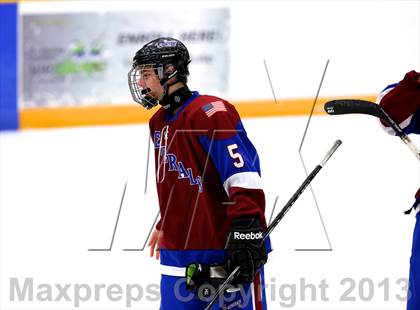 Thumbnail 3 in Farmington/Avon/Windsor vs Brookfield/Bethel/Danbury (CIAC Division II First Round) photogallery.