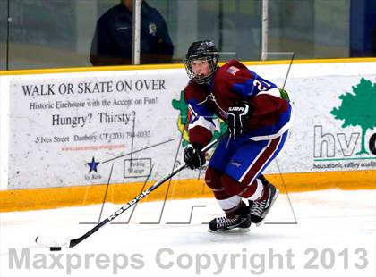Thumbnail 3 in Farmington/Avon/Windsor vs Brookfield/Bethel/Danbury (CIAC Division II First Round) photogallery.