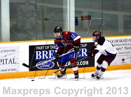 Thumbnail 2 in Farmington/Avon/Windsor vs Brookfield/Bethel/Danbury (CIAC Division II First Round) photogallery.