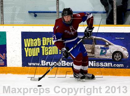 Thumbnail 1 in Farmington/Avon/Windsor vs Brookfield/Bethel/Danbury (CIAC Division II First Round) photogallery.