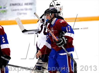 Thumbnail 3 in Farmington/Avon/Windsor vs Brookfield/Bethel/Danbury (CIAC Division II First Round) photogallery.