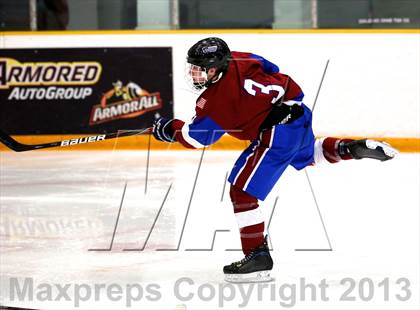Thumbnail 2 in Farmington/Avon/Windsor vs Brookfield/Bethel/Danbury (CIAC Division II First Round) photogallery.