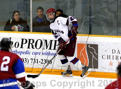 Thumbnail 3 in Farmington/Avon/Windsor vs Brookfield/Bethel/Danbury (CIAC Division II First Round) photogallery.