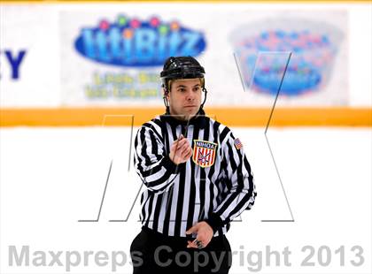 Thumbnail 2 in Farmington/Avon/Windsor vs Brookfield/Bethel/Danbury (CIAC Division II First Round) photogallery.
