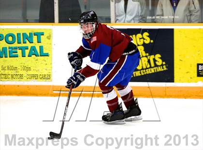 Thumbnail 1 in Farmington/Avon/Windsor vs Brookfield/Bethel/Danbury (CIAC Division II First Round) photogallery.