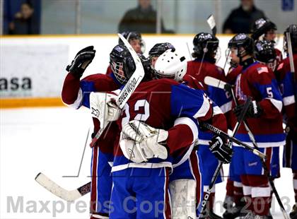 Thumbnail 3 in Farmington/Avon/Windsor vs Brookfield/Bethel/Danbury (CIAC Division II First Round) photogallery.