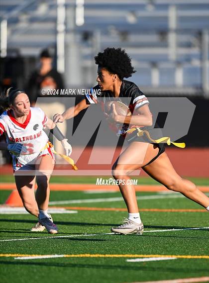 Thumbnail 3 in Burlingame vs. Woodside photogallery.
