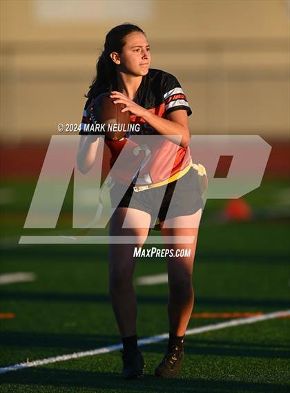 Thumbnail 1 in Burlingame vs. Woodside photogallery.