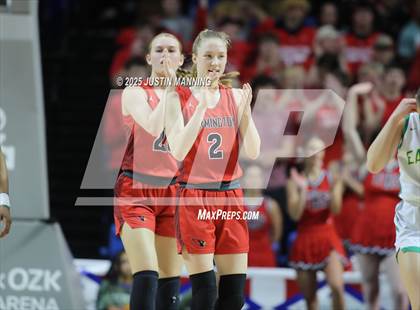 Thumbnail 3 in Greene County Tech vs. Farmington (AAA 5A State Final) photogallery.