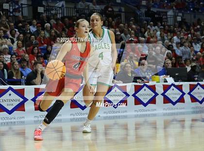 Thumbnail 3 in Greene County Tech vs. Farmington (AAA 5A State Final) photogallery.