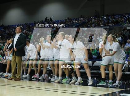 Thumbnail 1 in Greene County Tech vs. Farmington (AAA 5A State Final) photogallery.