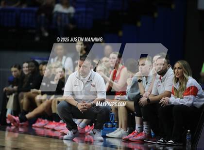 Thumbnail 1 in Greene County Tech vs. Farmington (AAA 5A State Final) photogallery.