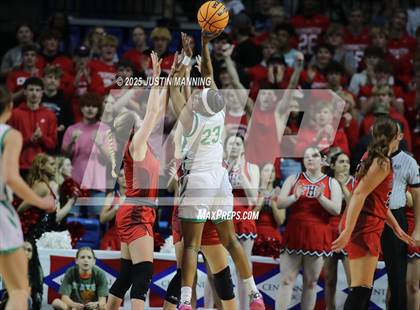 Thumbnail 1 in Greene County Tech vs. Farmington (AAA 5A State Final) photogallery.