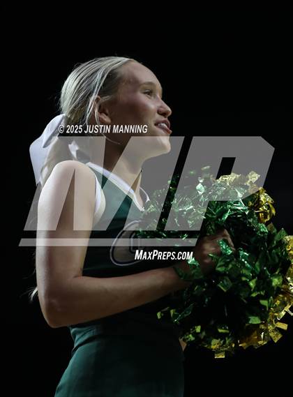 Thumbnail 3 in Greene County Tech vs. Farmington (AAA 5A State Final) photogallery.