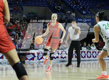 Thumbnail 3 in Greene County Tech vs. Farmington (AAA 5A State Final) photogallery.