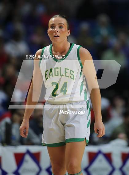 Thumbnail 2 in Greene County Tech vs. Farmington (AAA 5A State Final) photogallery.