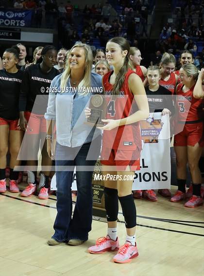 Thumbnail 3 in Greene County Tech vs. Farmington (AAA 5A State Final) photogallery.