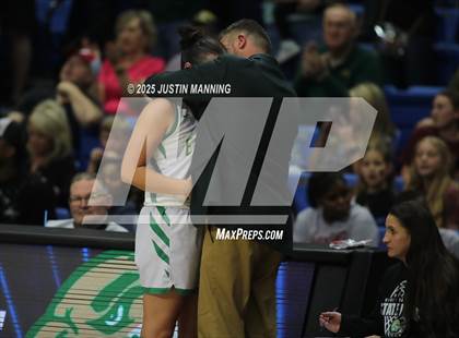 Thumbnail 1 in Greene County Tech vs. Farmington (AAA 5A State Final) photogallery.