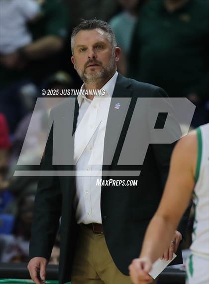 Thumbnail 1 in Greene County Tech vs. Farmington (AAA 5A State Final) photogallery.