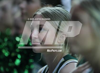 Thumbnail 3 in Greene County Tech vs. Farmington (AAA 5A State Final) photogallery.