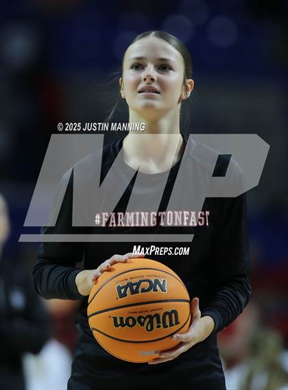 Thumbnail 2 in Greene County Tech vs. Farmington (AAA 5A State Final) photogallery.