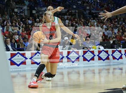 Thumbnail 2 in Greene County Tech vs. Farmington (AAA 5A State Final) photogallery.