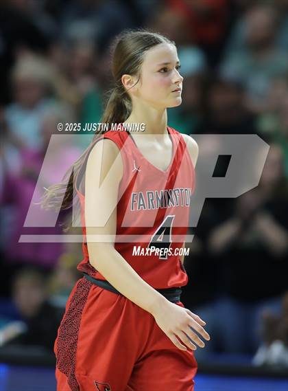Thumbnail 3 in Greene County Tech vs. Farmington (AAA 5A State Final) photogallery.