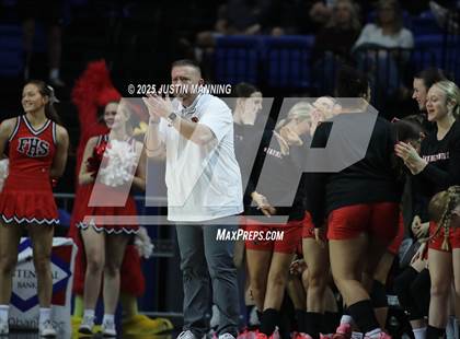 Thumbnail 1 in Greene County Tech vs. Farmington (AAA 5A State Final) photogallery.