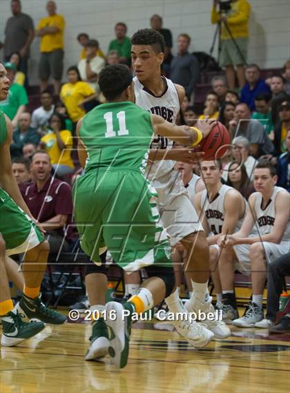 Thumbnail 2 in Mountain Ridge vs St. Mary's (AIA D1 Round 2 Playoff) photogallery.